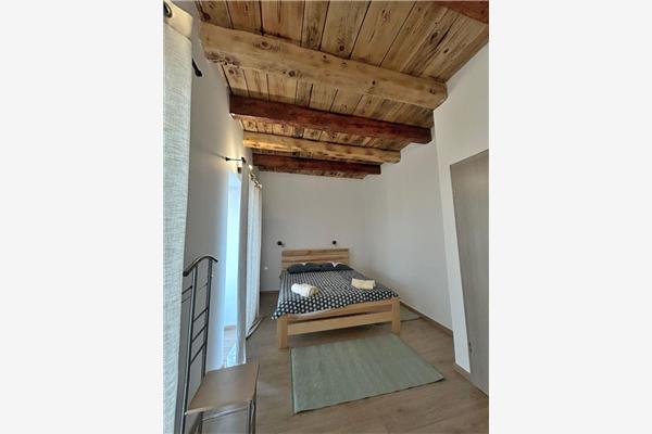 Hiša K1, na 5 osebe