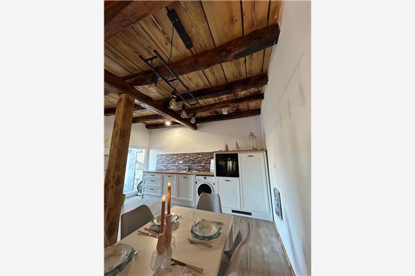 Hiša K1, na 5 osebe