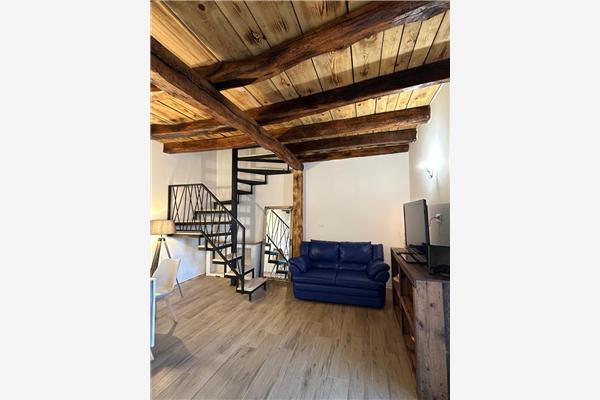 Hiša K1, na 5 osebe