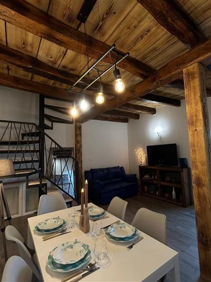 Hiša K1, na 5 osebe