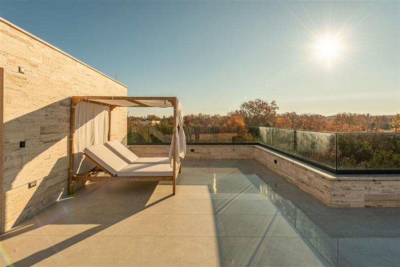 Kuća K1, za 10 osoba/e