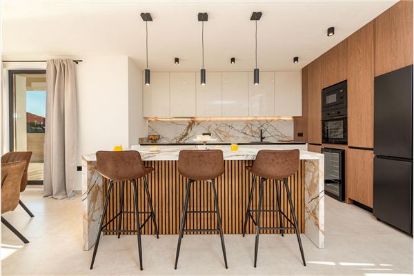 Kuća K1, za 10 osoba/e