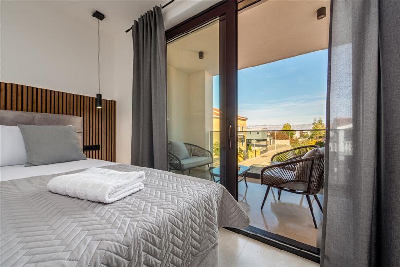 Kuća K1, za 10 osoba/e