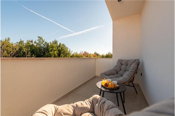 Kuća K1, za 10 osoba/e