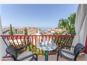 Apartmány Nataša Podgora, Prostor 60,00 m2, Vzdušní vzdálenost od moře 100 m, Vzdušní vzdálenost od centra místa 100 m