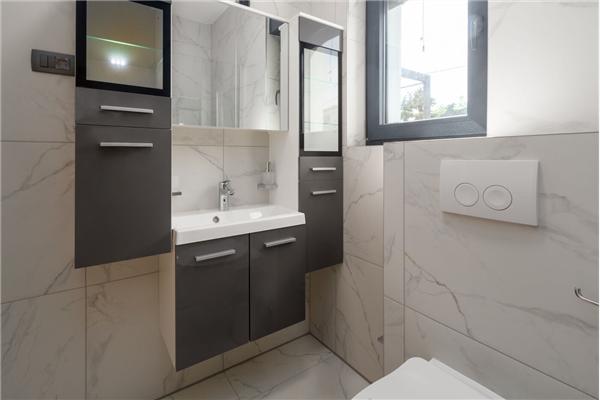 Hiša K1, na 6 osebe