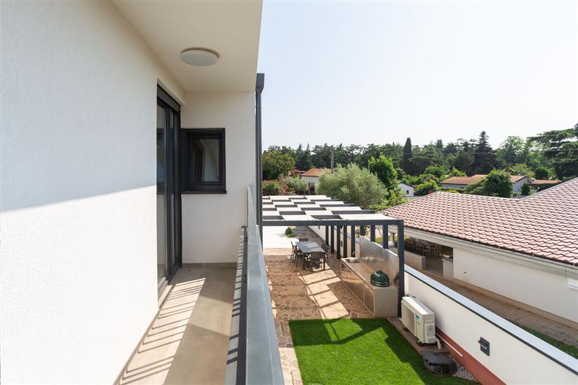 Hiša K1, na 6 osebe