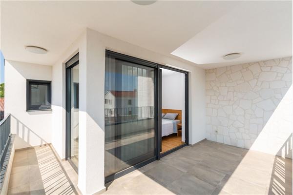 Hiša K1, na 6 osebe