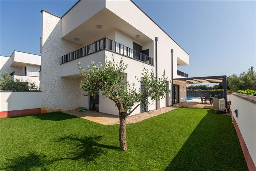 Hiša K1, na 6 osebe