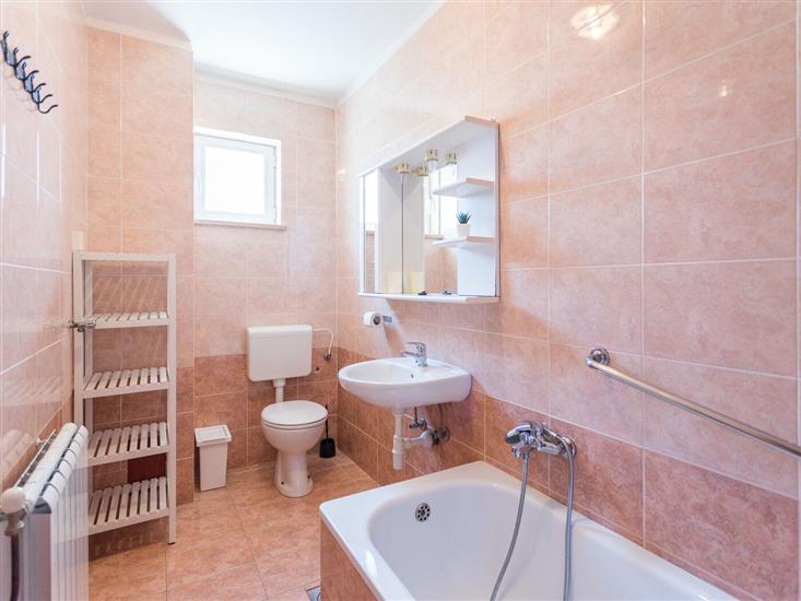 Apartment A1, for 4 persons