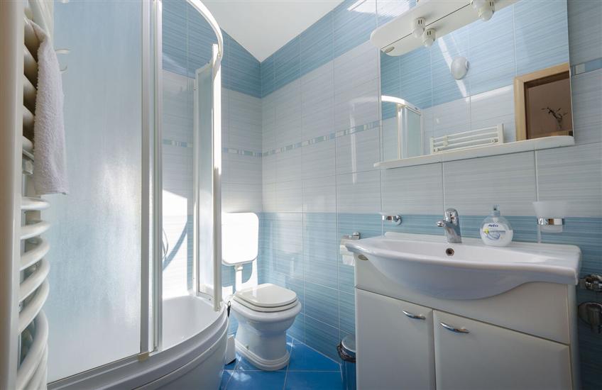 Apartment A2, for 5 persons