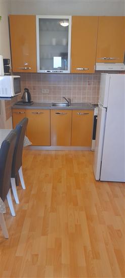 Apartment A2, for 5 persons