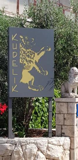 Apartmaji in Sobe Kudelik