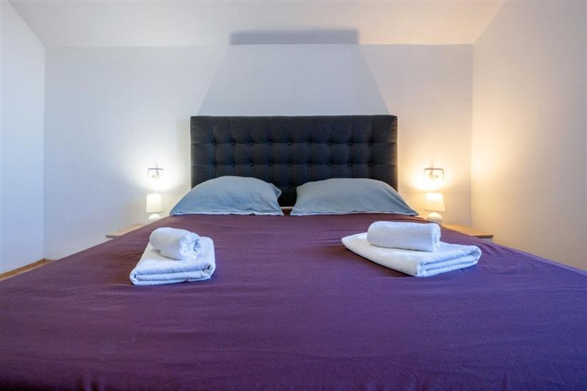 Apartment A2, for 6 persons