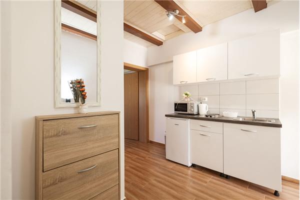 House K1, for 10 persons