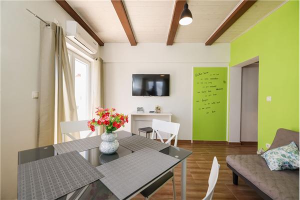 House K1, for 10 persons