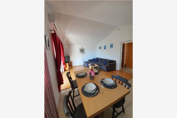 Apartment A3, for 5 persons