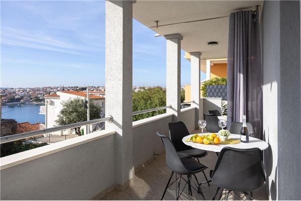 Apartment A2, for 4 persons