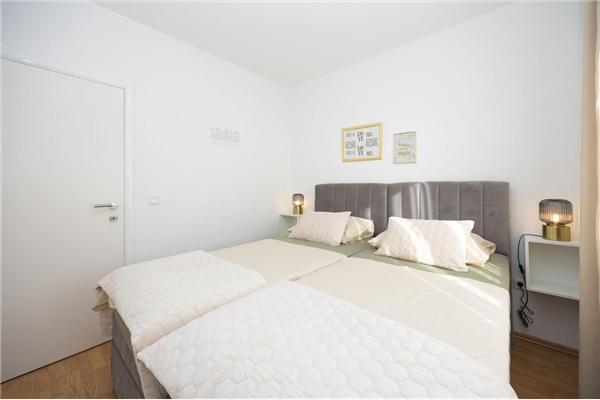 Apartment A2, for 4 persons