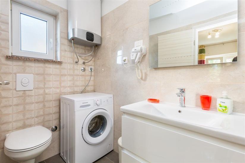 Apartment A2, for 4 persons