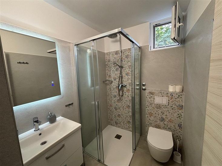 Apartment A1, for 8 persons