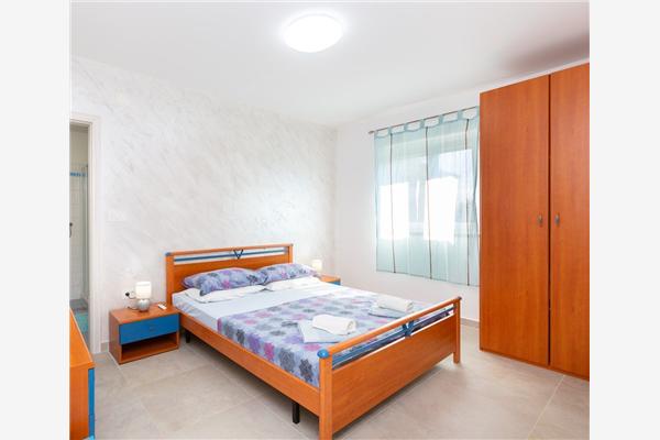 Apartment A1, for 8 persons