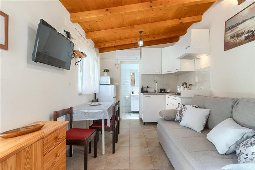 Apartment A1, for 9 persons