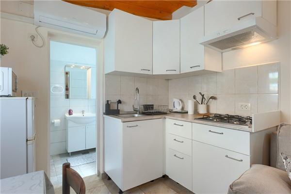 Apartment A1, for 9 persons