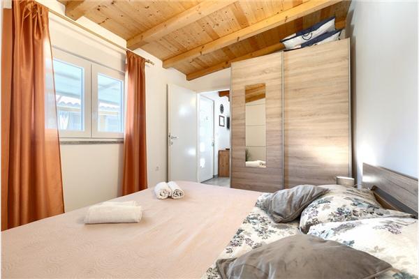 Apartment A1, for 9 persons