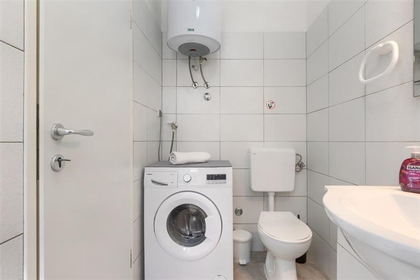 Apartment A1, for 9 persons