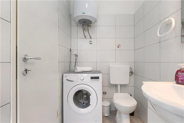 Apartment A1, for 9 persons