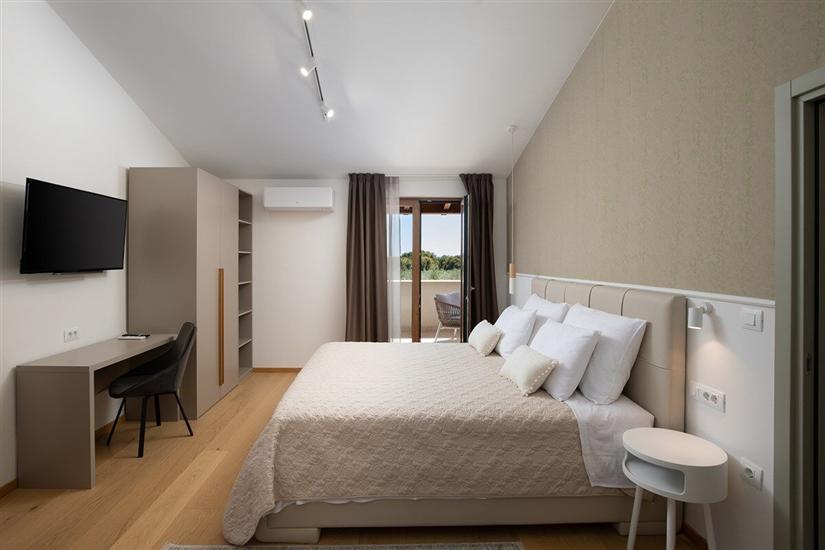 House K1, for 8 persons