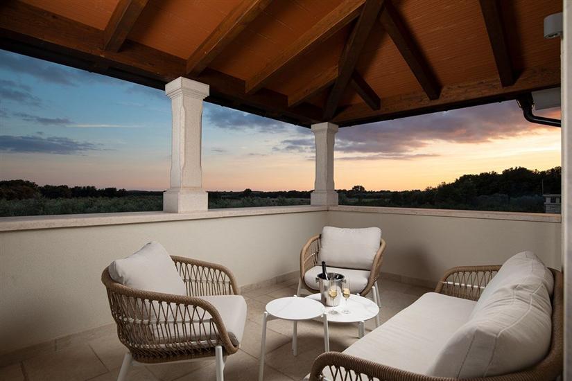 House K1, for 8 persons