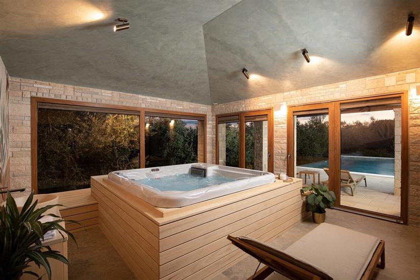 House K1, for 8 persons