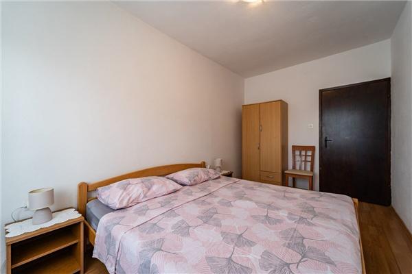 Apartment A3, for 6 persons