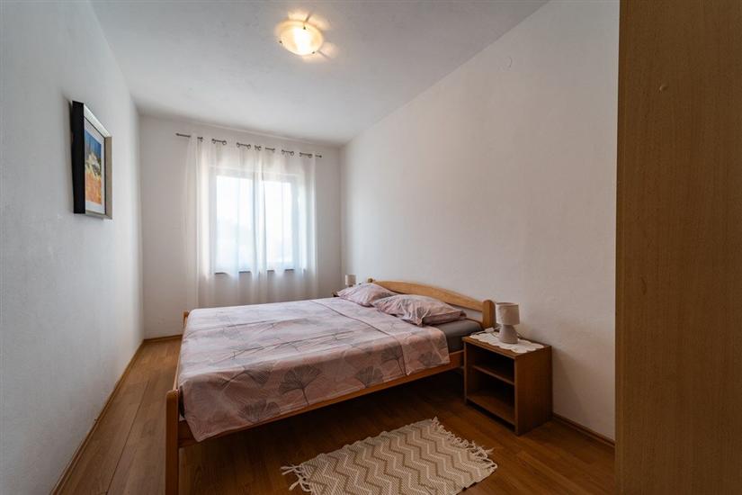 Apartment A3, for 6 persons