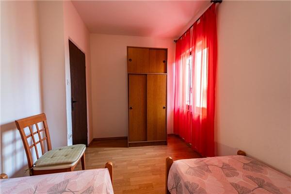 Apartment A3, for 6 persons