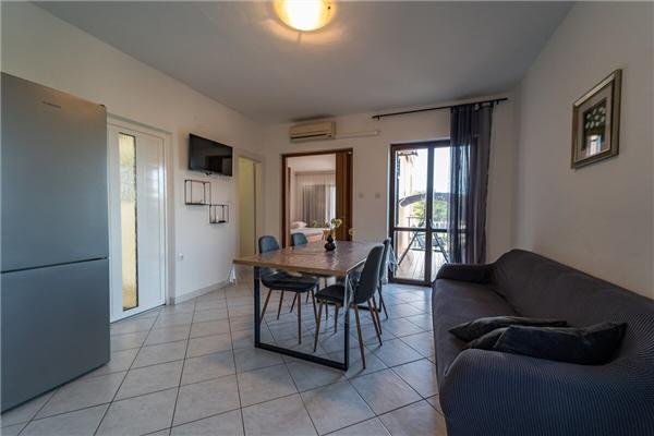 Apartment A2, for 6 persons