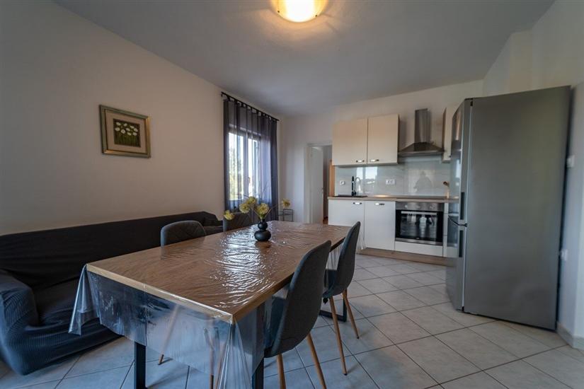 Apartment A2, for 6 persons