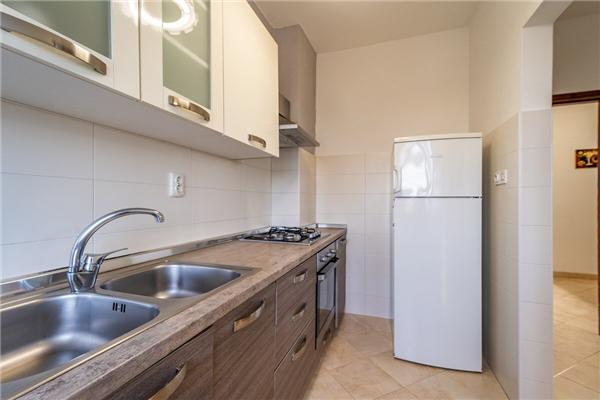 Apartment A4, for 8 persons