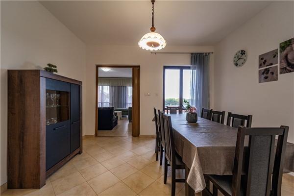 Apartment A4, for 8 persons