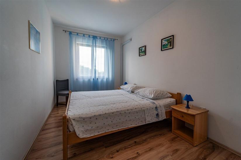 Apartment A4, for 8 persons