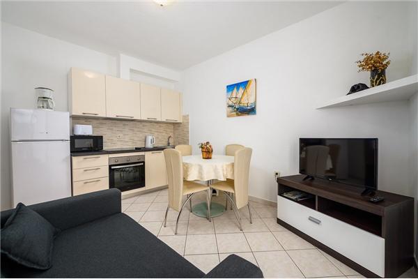 Apartment A2, for 4 persons