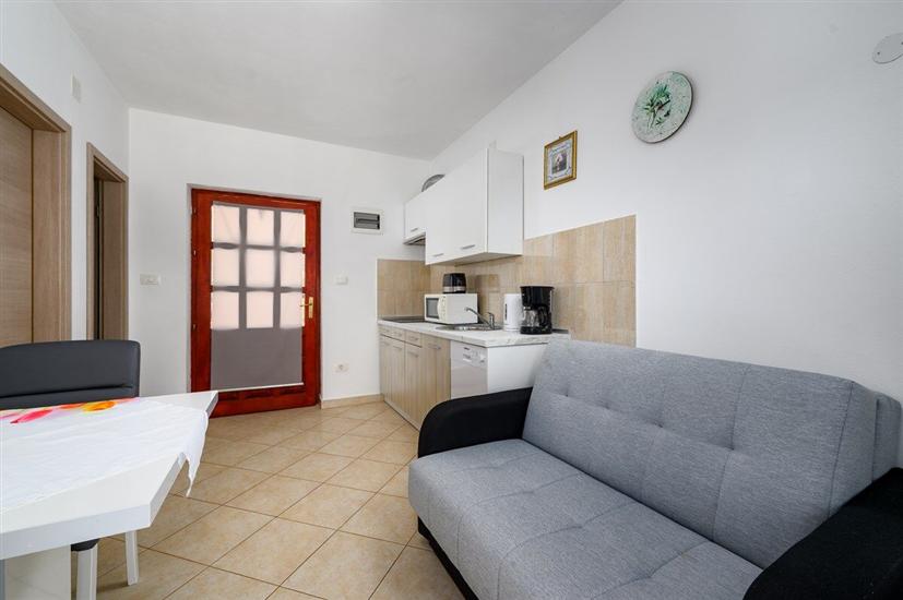 Apartment A7, for 3 persons