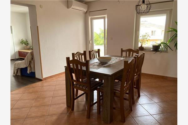 Apartment A1, for 8 persons