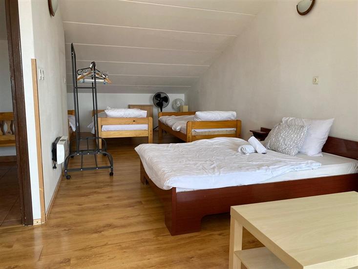 Apartment A1, for 8 persons