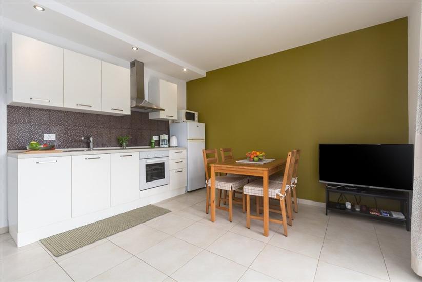 Apartment A2, for 4 persons