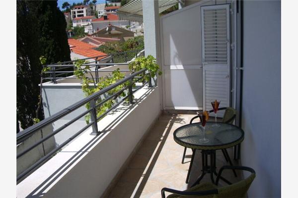 Apartment A4, for 3 persons