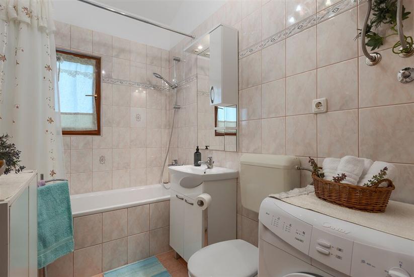 House K1, for 5 persons