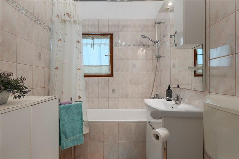 House K1, for 5 persons